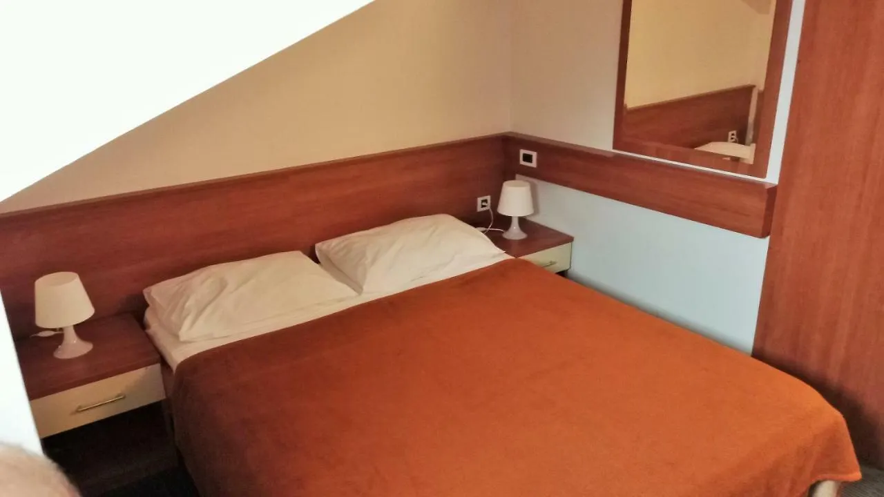 Hotel セルツェ クロアチア
